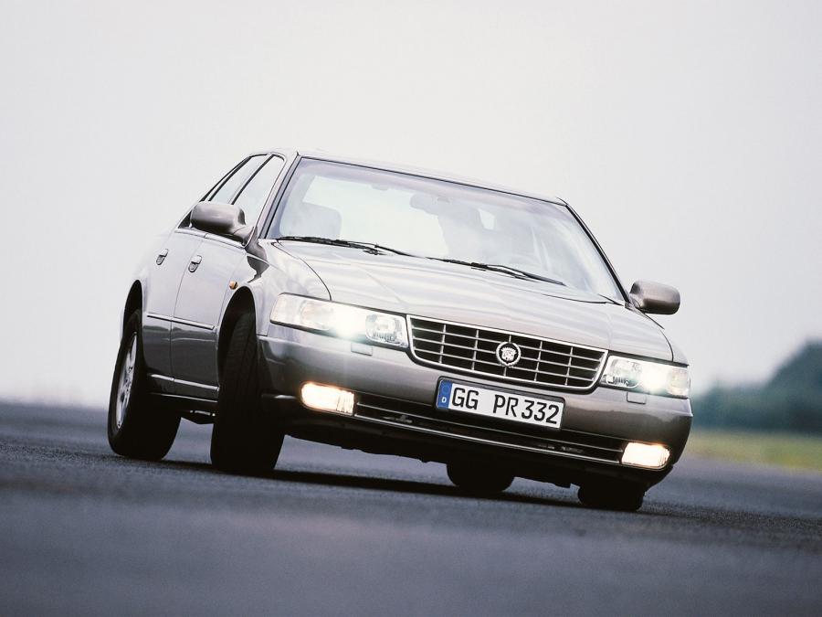  Cadillac Seville STS 1998 года  (EU) (фото 12 из 28)